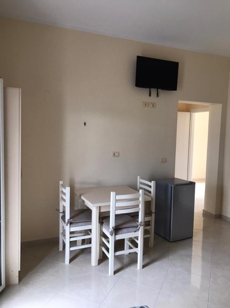 Rest House Vlore Ngoại thất bức ảnh